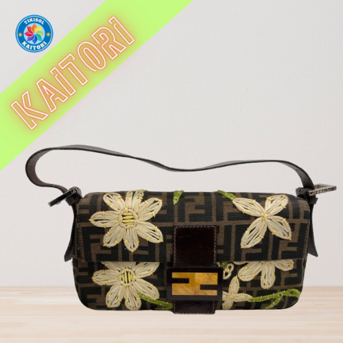 FENDI ズッカ柄 マンマバケット 花柄 刺繍 フラワー ショルダーバッグ 